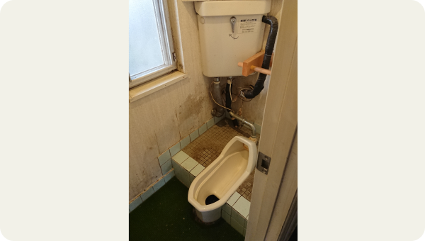 和式トイレ改修のBefore